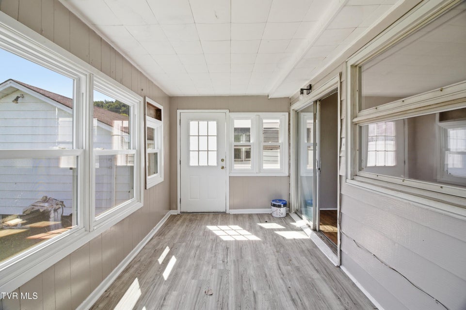 Photo #26: 1721 Ridgeway Drive