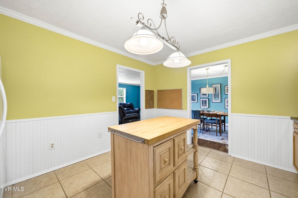 Photo #8: 828 Murrell Road