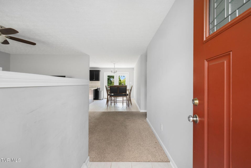 Photo #3: 906 Locklaine Drive