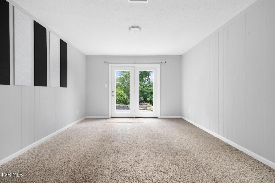 Photo #44: 906 Locklaine Drive