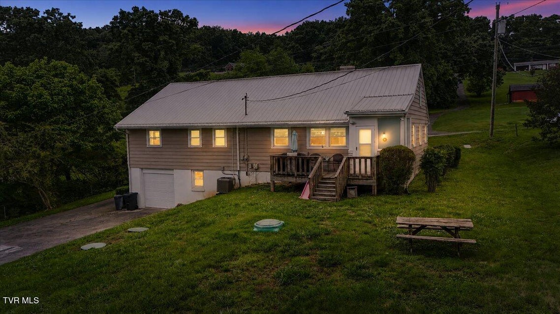 Photo #38: 117 Ridge Street