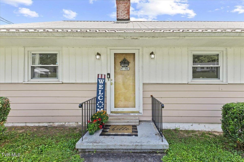 Photo #4: 117 Ridge Street