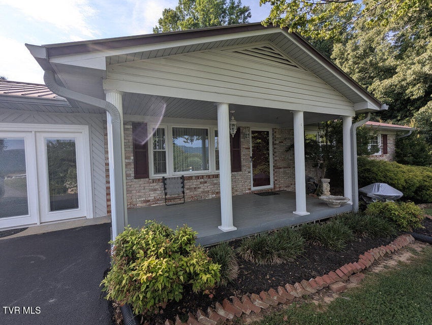 Photo #12: 329 Kay Avenue
