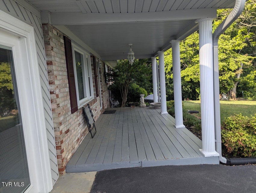 Photo #16: 329 Kay Avenue