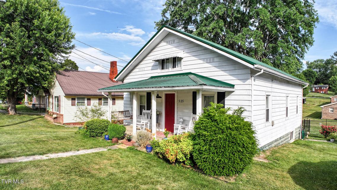 Photo #4: 515 Mckee Street