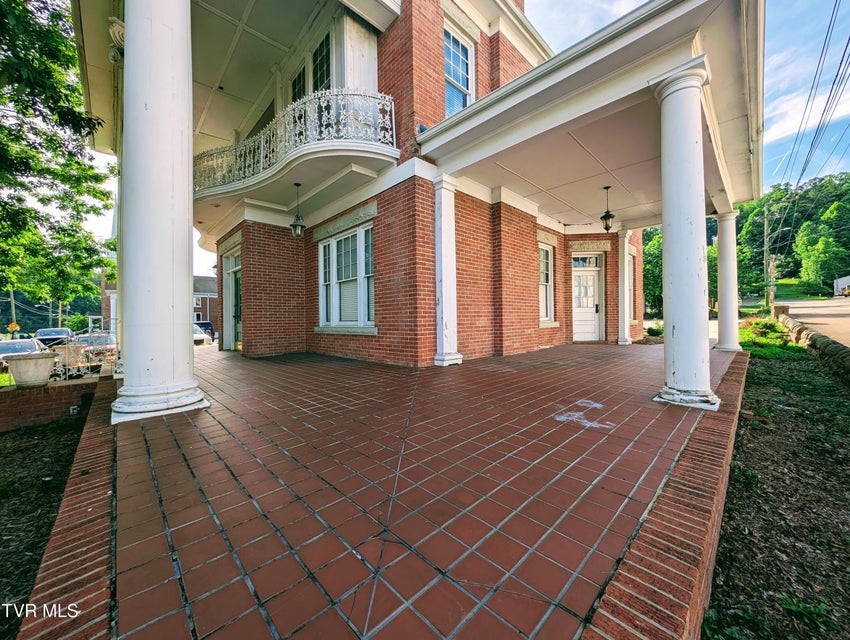 Photo #8: 221 Main Street