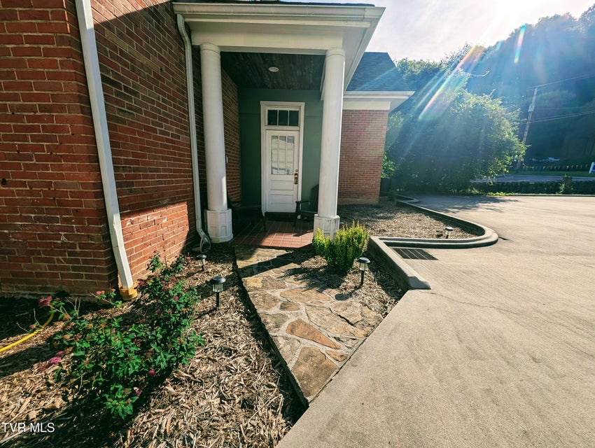 Photo #9: 221 Main Street
