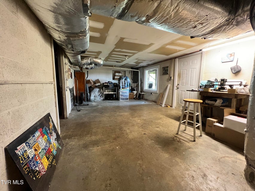 Photo #33: 432 Dogwood Street