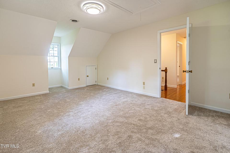 Photo #35: 20010 Oakwood Drive