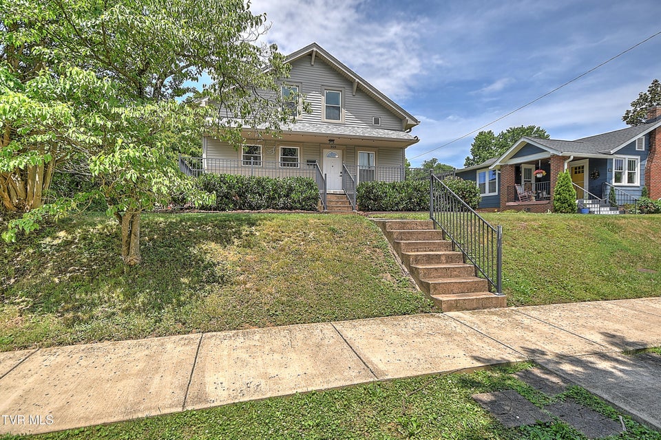 Photo #4: 909 Holston Avenue