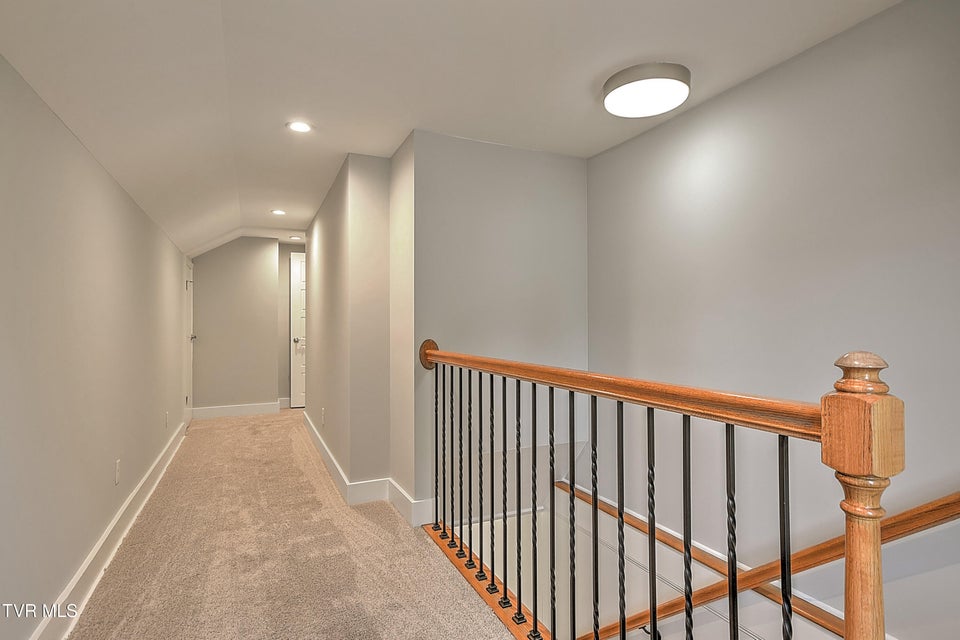 Photo #45: 909 Holston Avenue