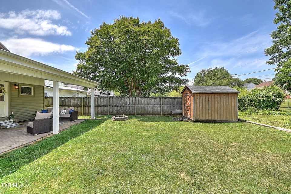 Photo #55: 909 Holston Avenue