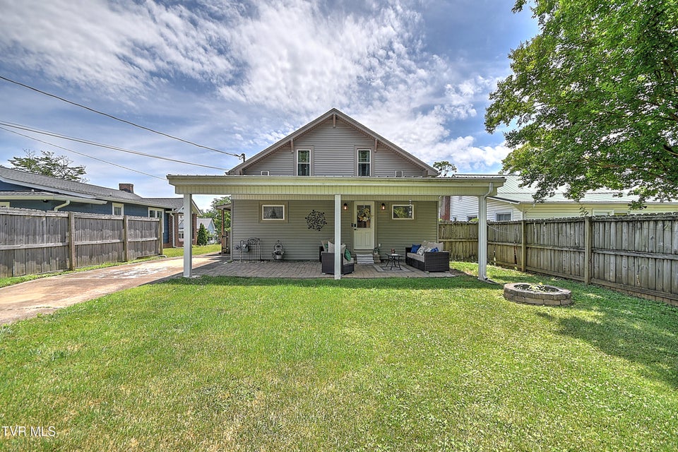 Photo #58: 909 Holston Avenue