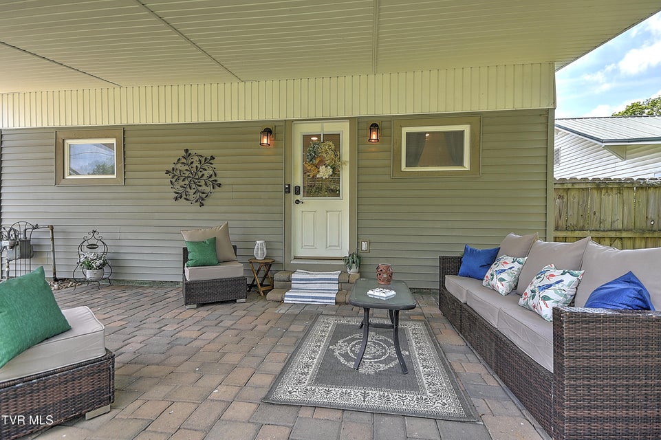 Photo #66: 909 Holston Avenue