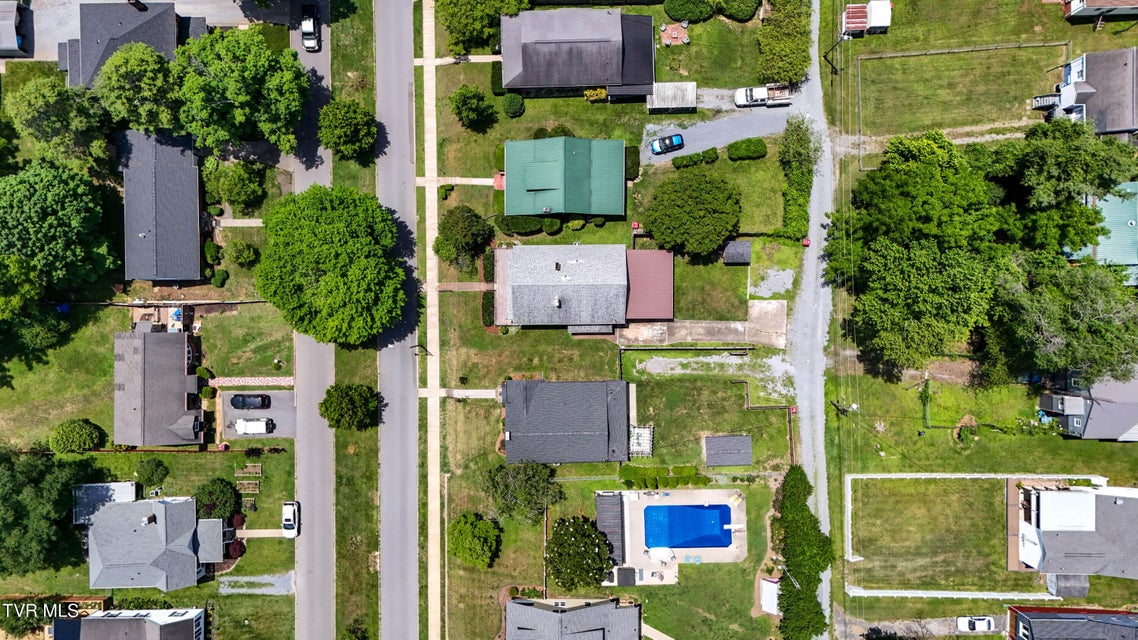 Photo #73: 909 Holston Avenue