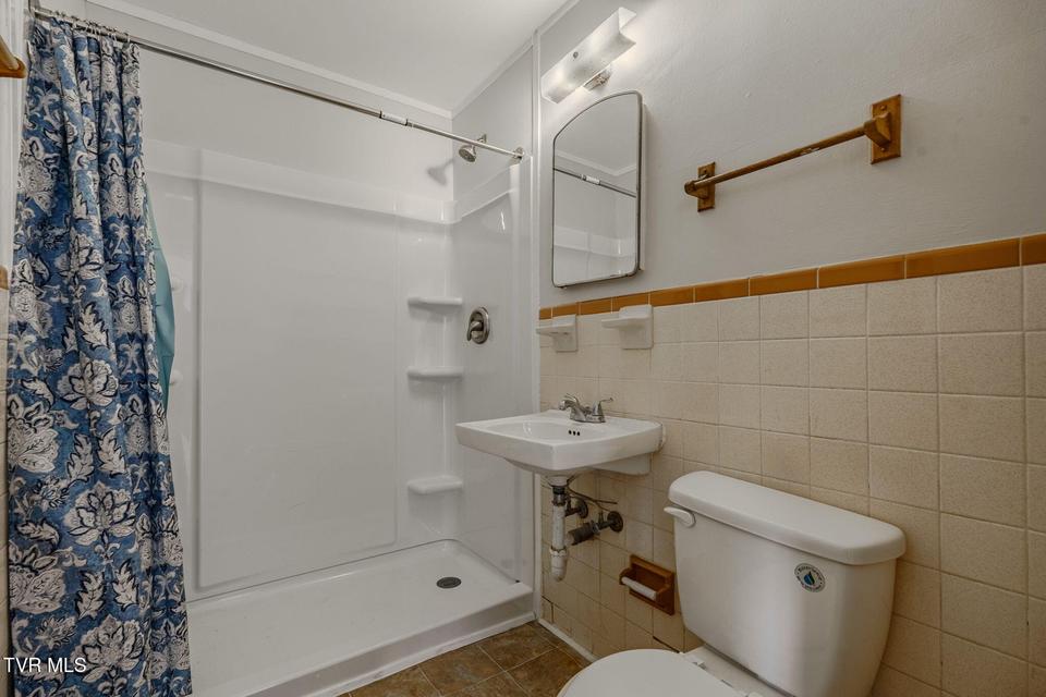 Photo #16: 2233 Lawson Avenue