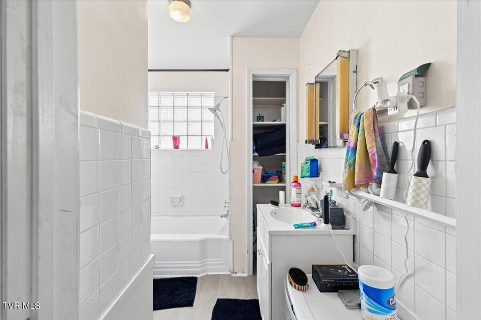Photo #42: 503 Georgia Avenue