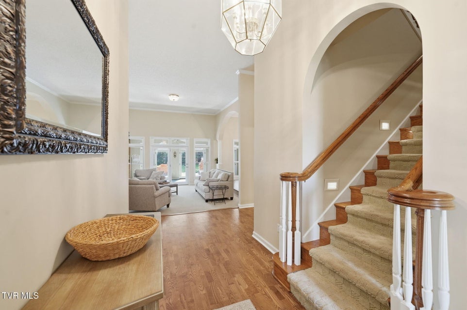 Photo #3: 105 Shadowood Drive