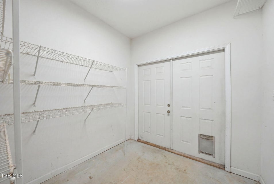 Photo #16: 105 Shadowood Drive