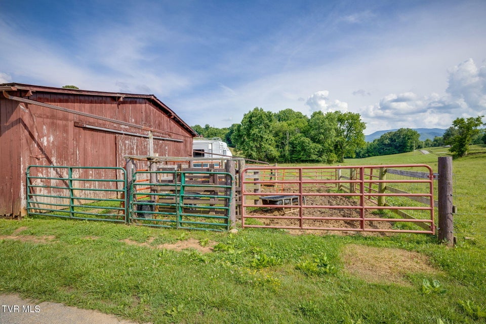 Photo #3: 102 Fellers Road
