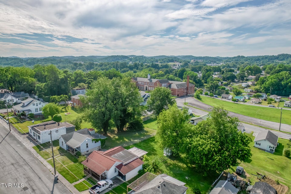 Photo #29: 1900 Anderson Street