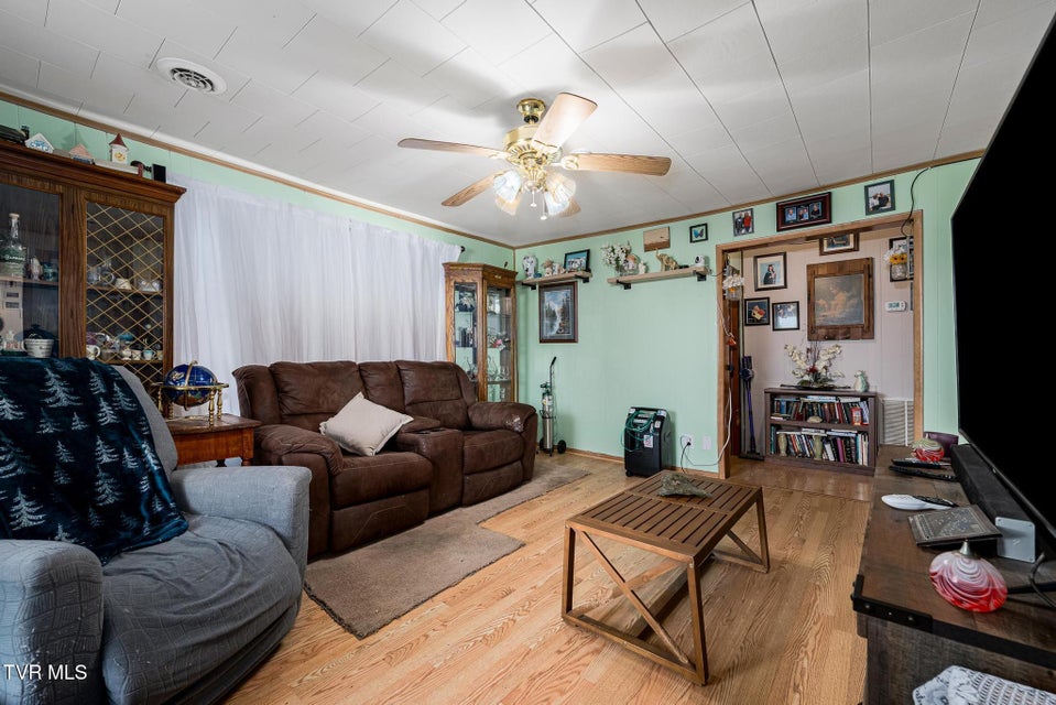 Photo #4: 154 Stockton Road