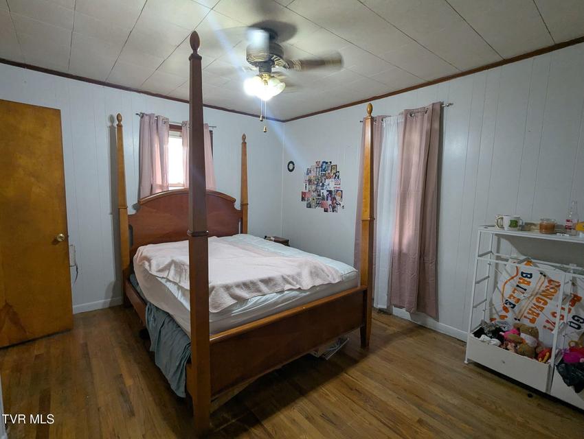 Photo #6: 714 Beech Street