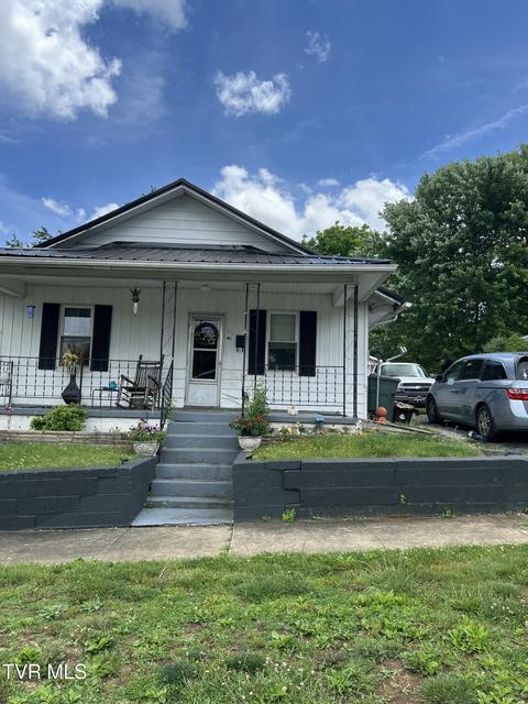 Photo #2: 714 Beech Street