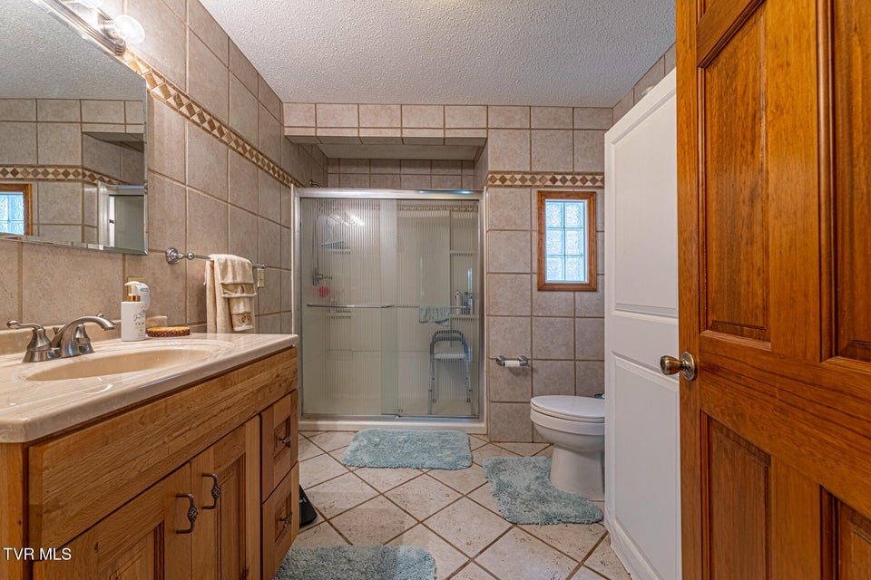Photo #13: 125 Parsonage Road