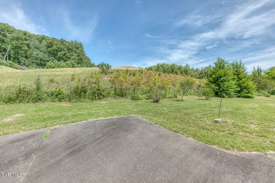 Photo #47: 1044 Waters Road