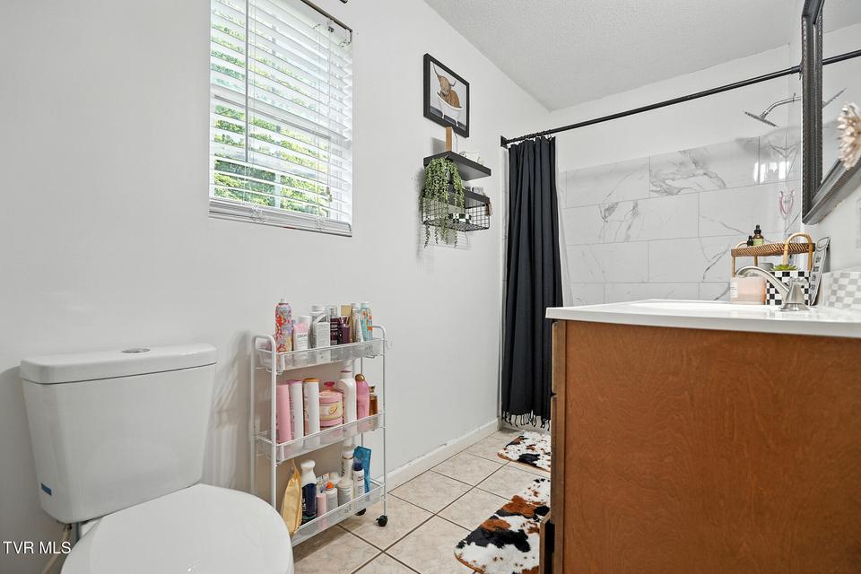 Photo #21: 9639 Cumberland Road