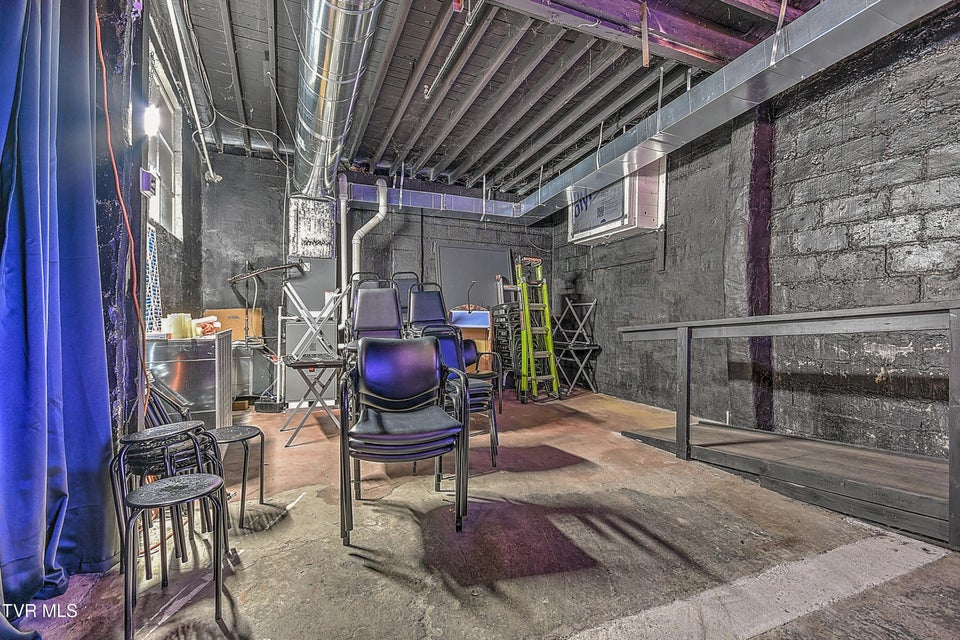 Photo #29: 560 English Street