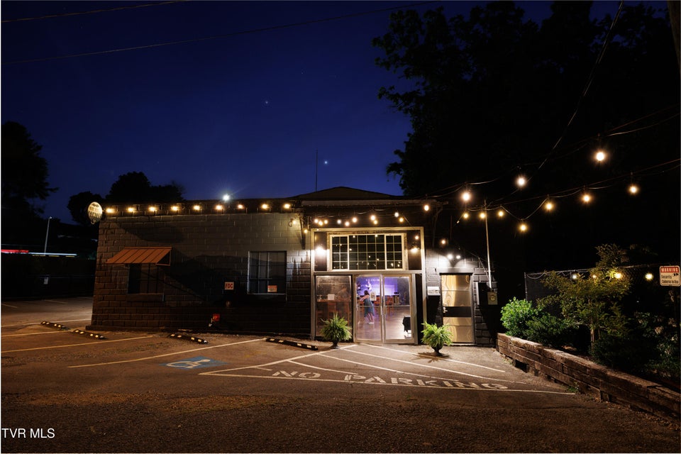 Photo #21: 560 English Street