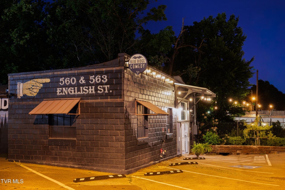 Photo #19: 560 English Street