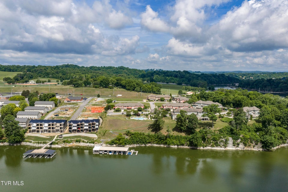 Photo #51: 15 Palisades Pointe 