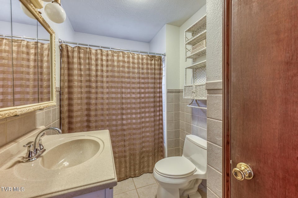 Photo #19: 116 Royston Street