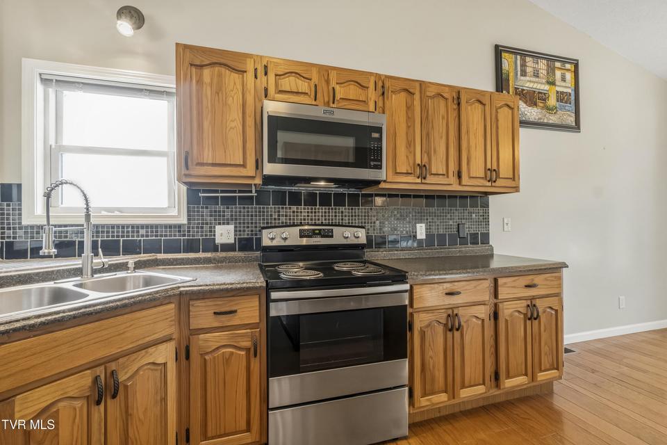 Photo #13: 220 Colricia Drive