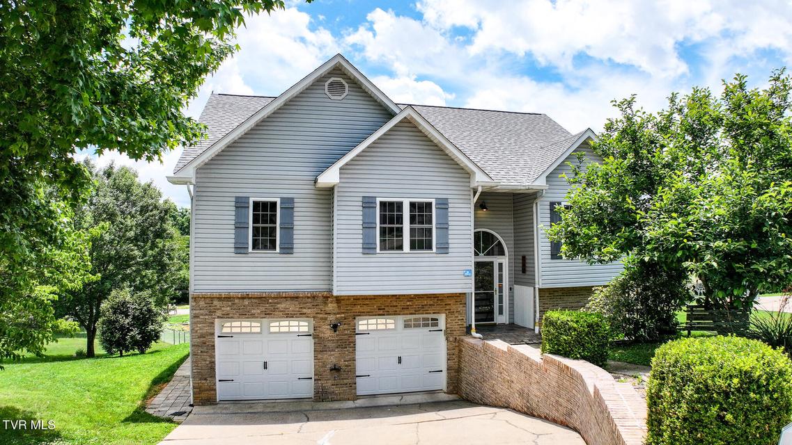 Photo #50: 220 Colricia Drive
