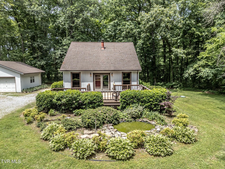 Photo #2: 835 Pike Road