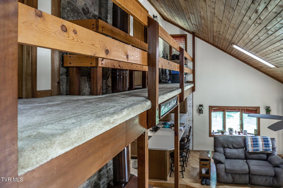 Photo #33: 835 Pike Road