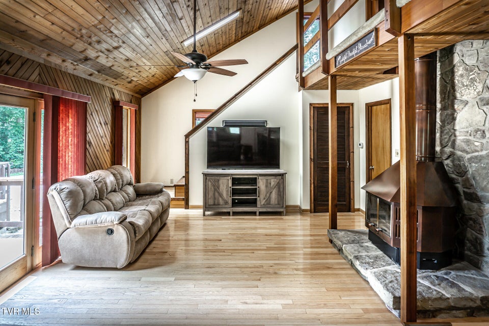 Photo #6: 835 Pike Road