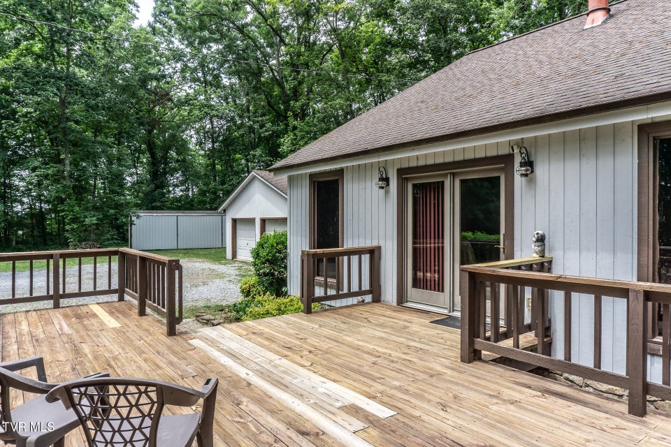 Photo #37: 835 Pike Road