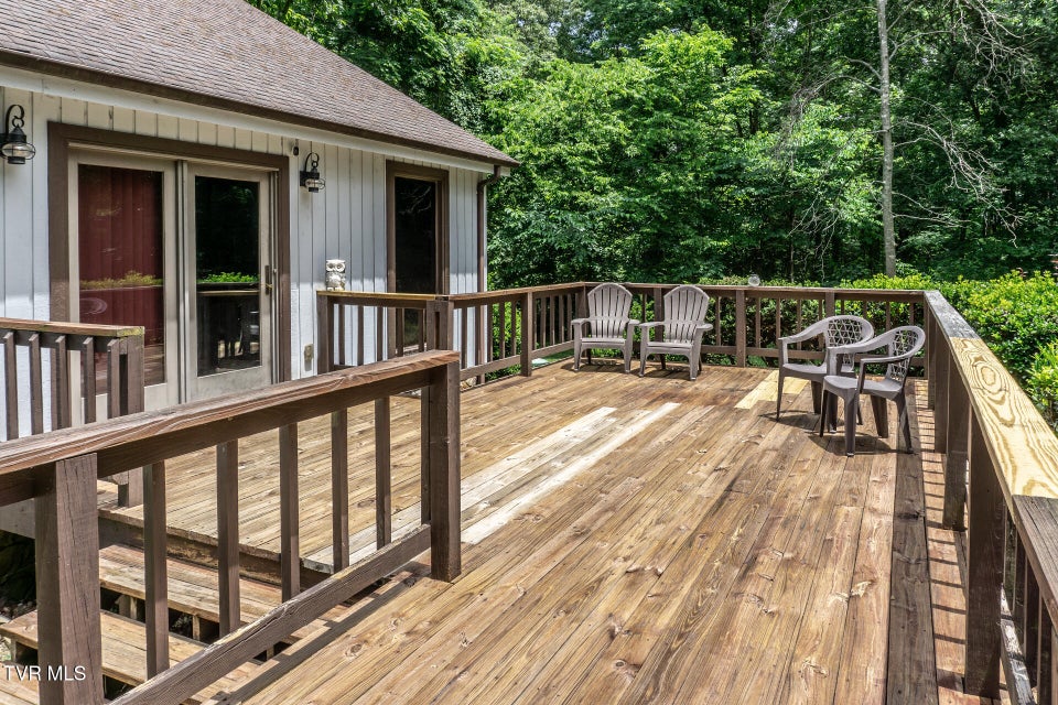 Photo #36: 835 Pike Road