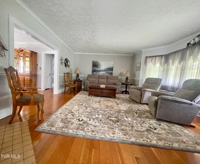Photo #13: 257 Williams Street