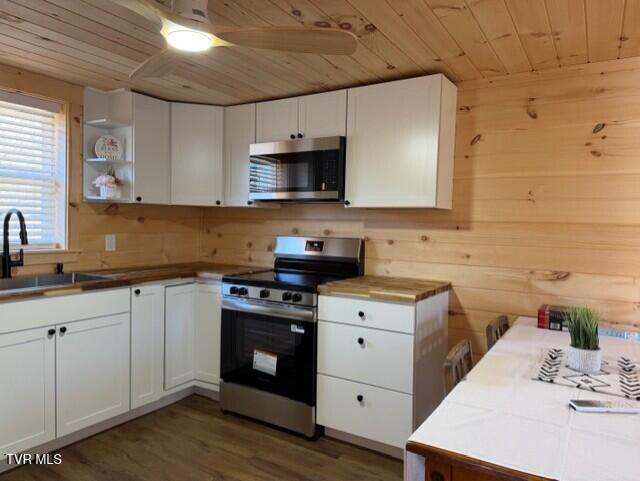 Photo #15: 2132 5th Street