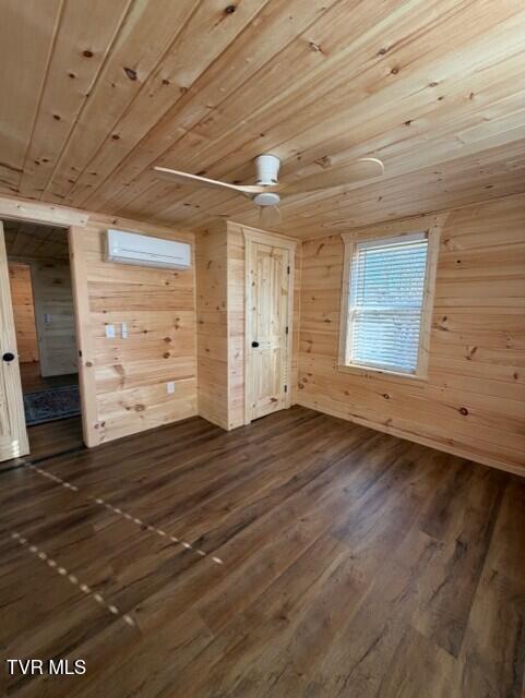 Photo #22: 2132 5th Street