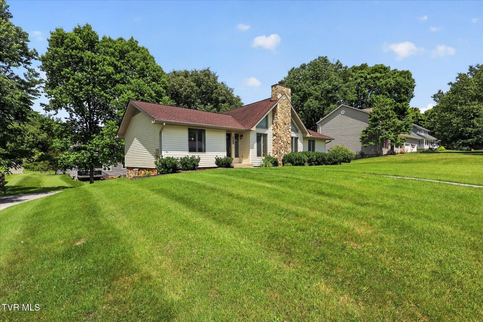 Photo #51: 1203 Fredericksburg Drive
