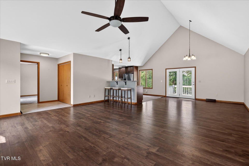 Photo #6: 1203 Fredericksburg Drive