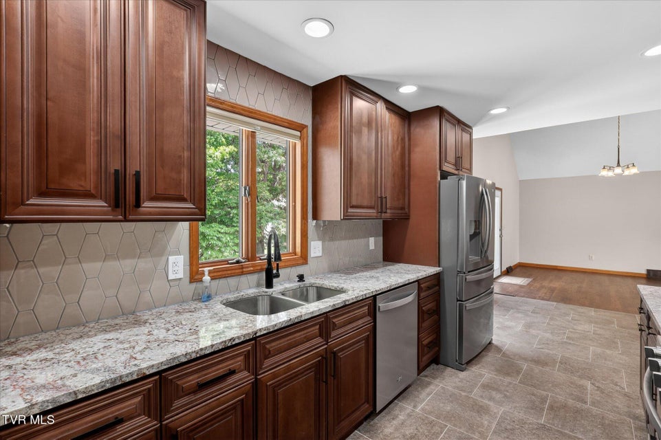 Photo #11: 1203 Fredericksburg Drive