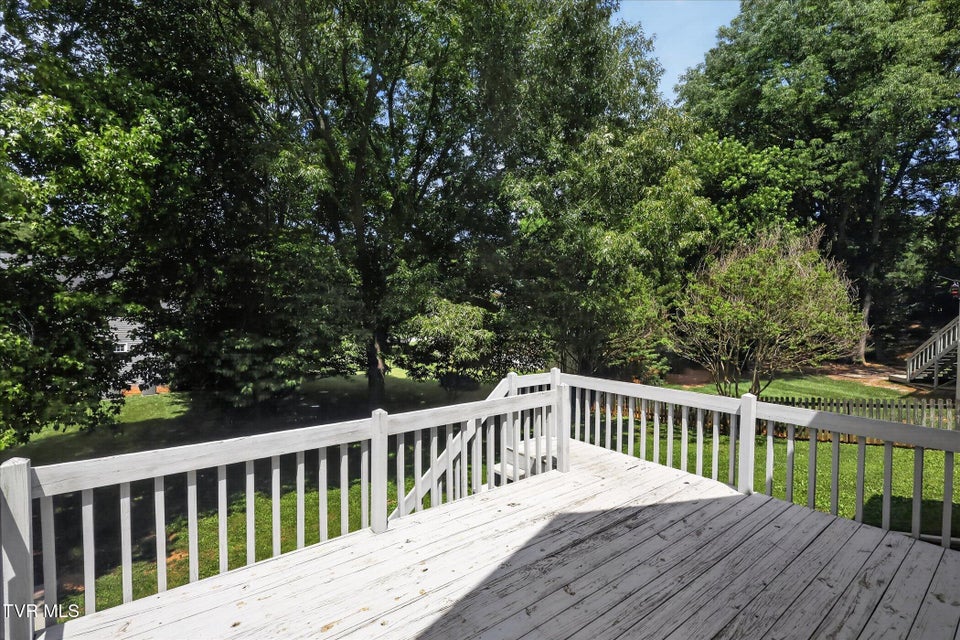 Photo #33: 1203 Fredericksburg Drive